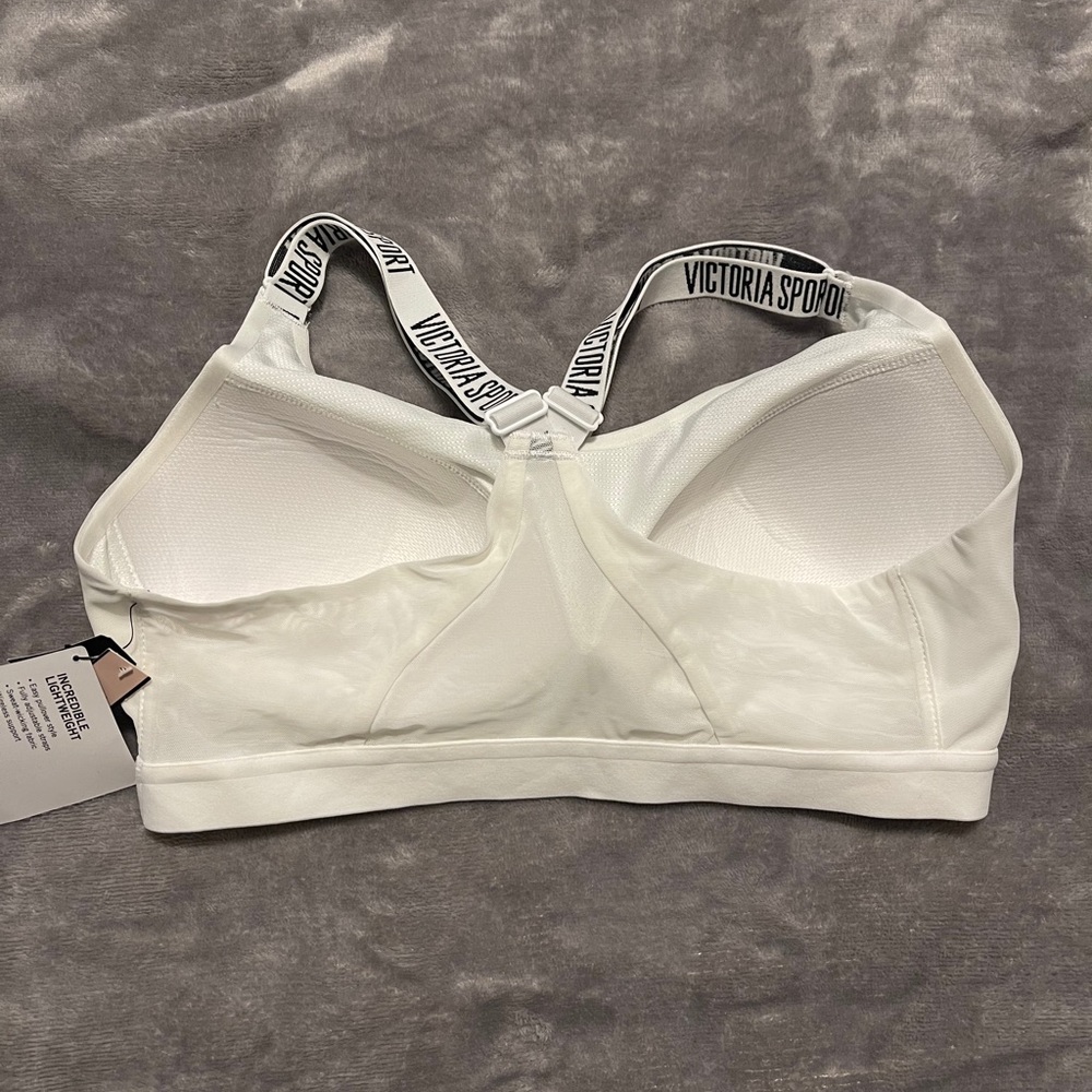Victoria Secret Bra - Picture 3 of 3